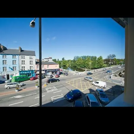 Gasthuis The Square Townhouse Fermoy