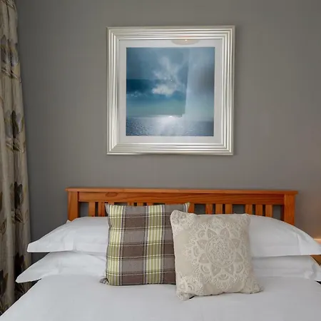 The Square Townhouse * Фермой